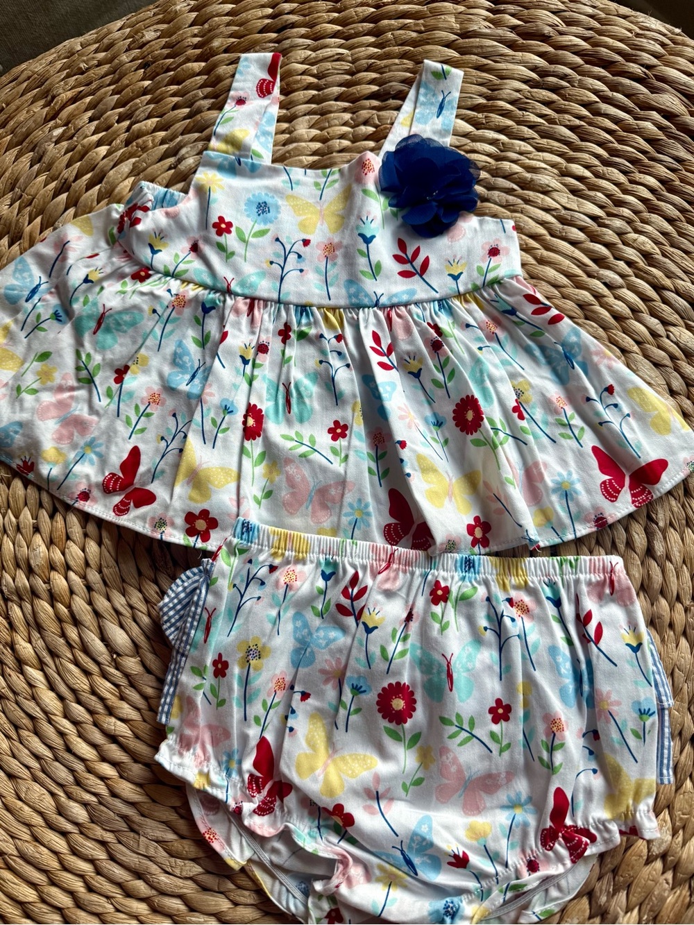 Good Lad White Floral & Butterfly Top with Bloomers - Multicolor Print